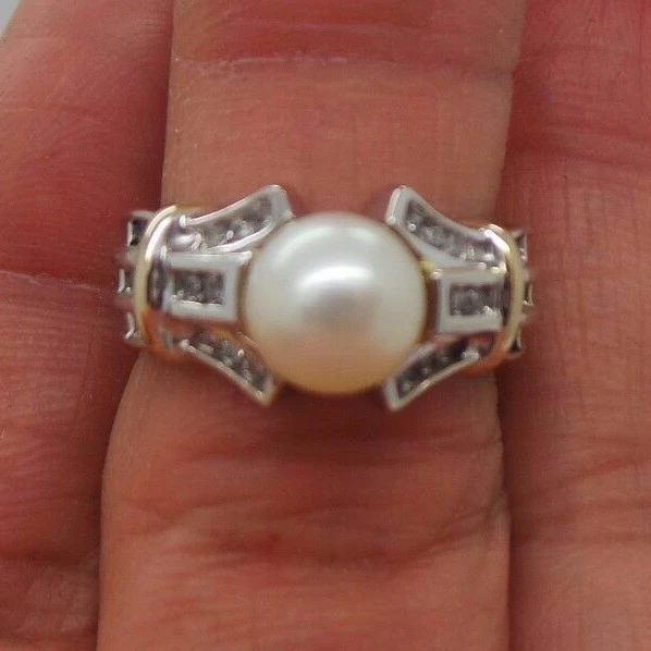 STUNNING 14K 2TONE LADIES PEARL & DIAMOND CLUSTER RING SZ 6 G108645-2 6.16grams - Image 2 of 4