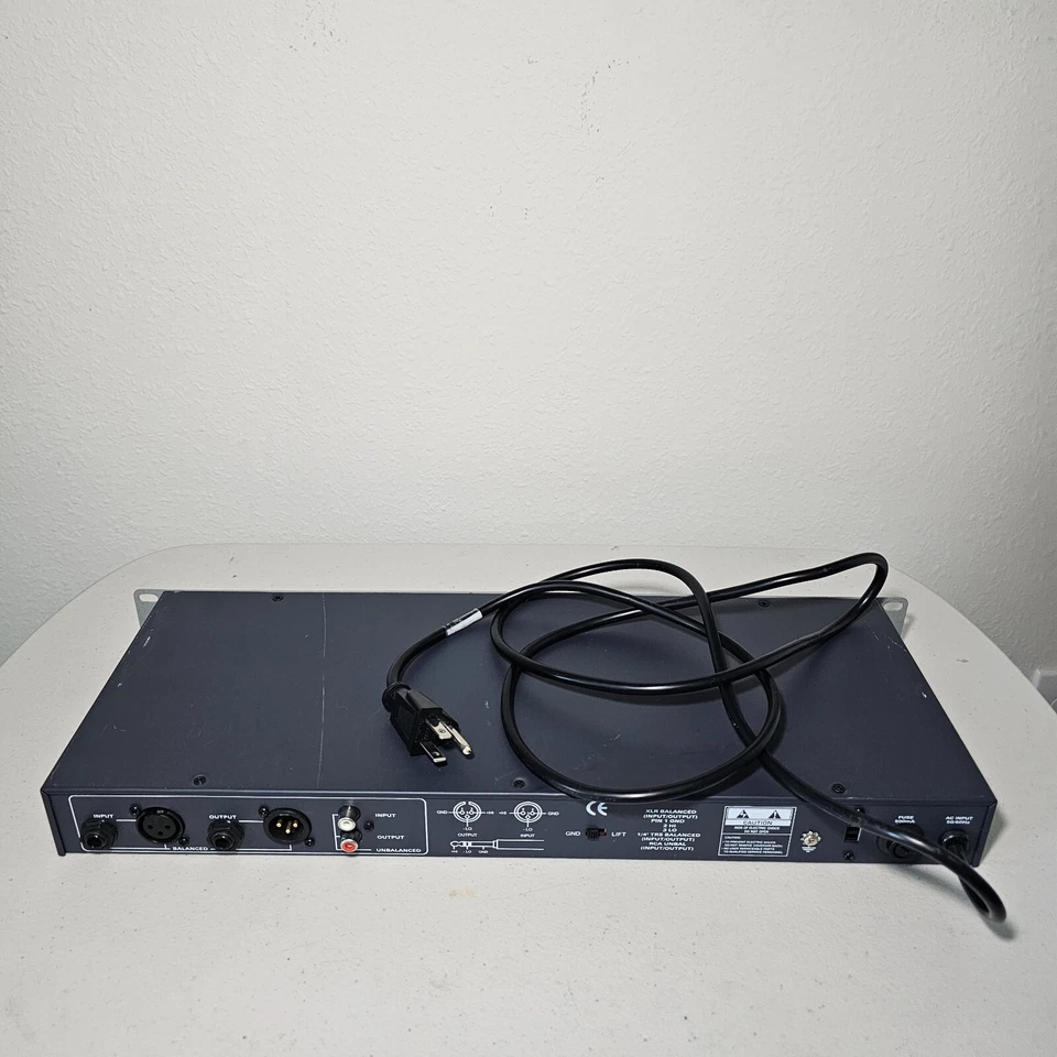 ART EQ351 31-Band Graphic Equalizer - Tested and working - *missing cap* - Image 3 of 4