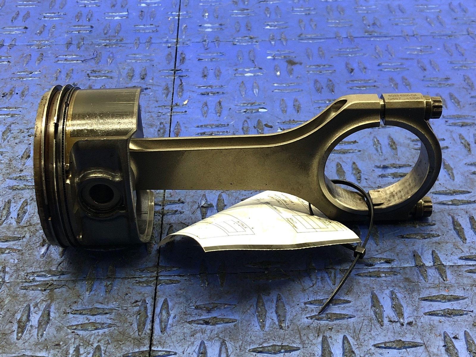 2006-2018 ASTON MARTIN VANTAGE V8 4.3L V8 ENGINE PISTON W/CONNECTION ROD OEM
