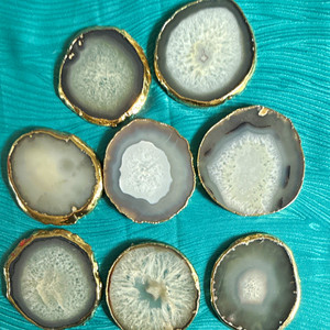 Handmade Stone Geode Coaster Set of 8, Round Gray with Gold Edge