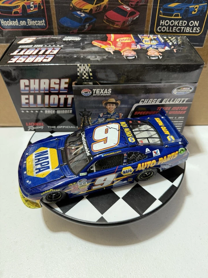 RARE* Chase Elliott #9 Napa TEXAS WIN 1ST XFINITY WIN 2014 1/24 Nascar Diecast - Image 2 of 4