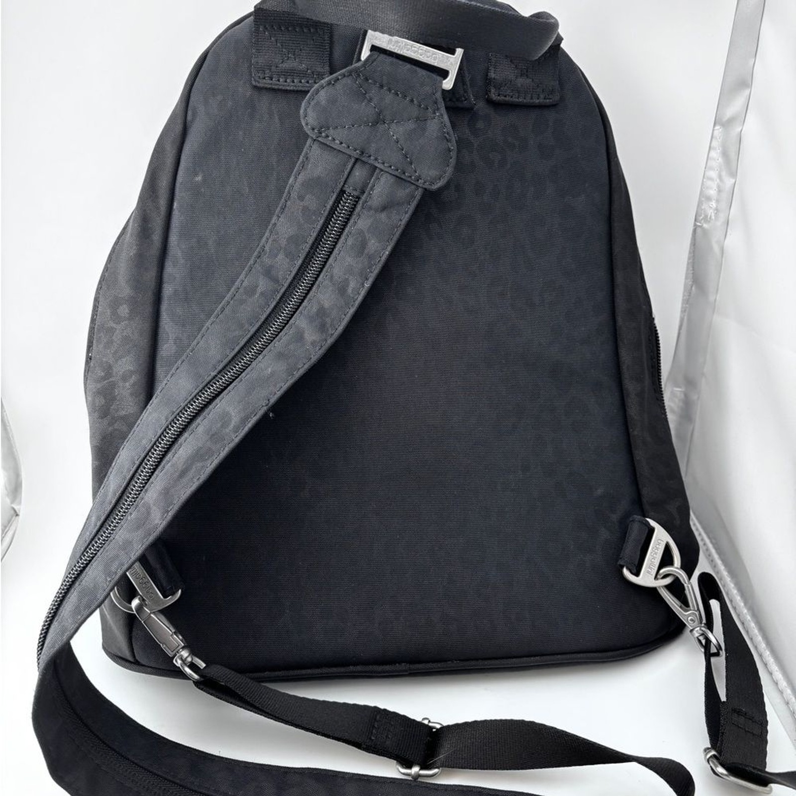 Baggallini Naples Convertible Backpack water resi… - image 4