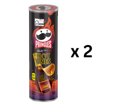 Pringles Hot Ones Potato Chips Barbacoa Flavour (156 g) - Pack of 2