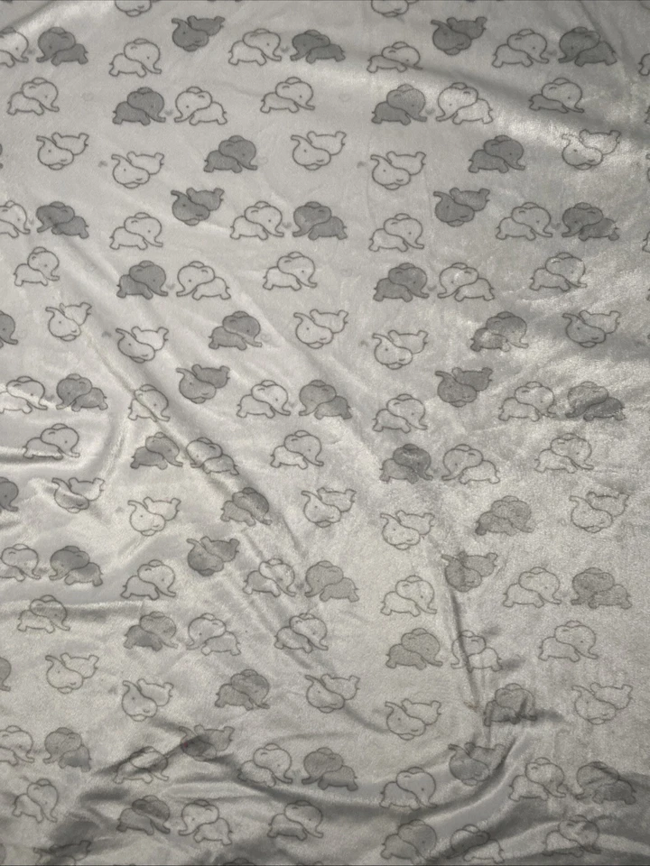 Cobertores e além cinza branco elefante ponto vison cobertor bebê reversível Lovey - Imagem 2 de 4