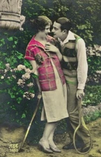 PA2592  ROARING TWENTIES LOVECOUPLE FLIRTING , TENNIS , SPORT RPPC 