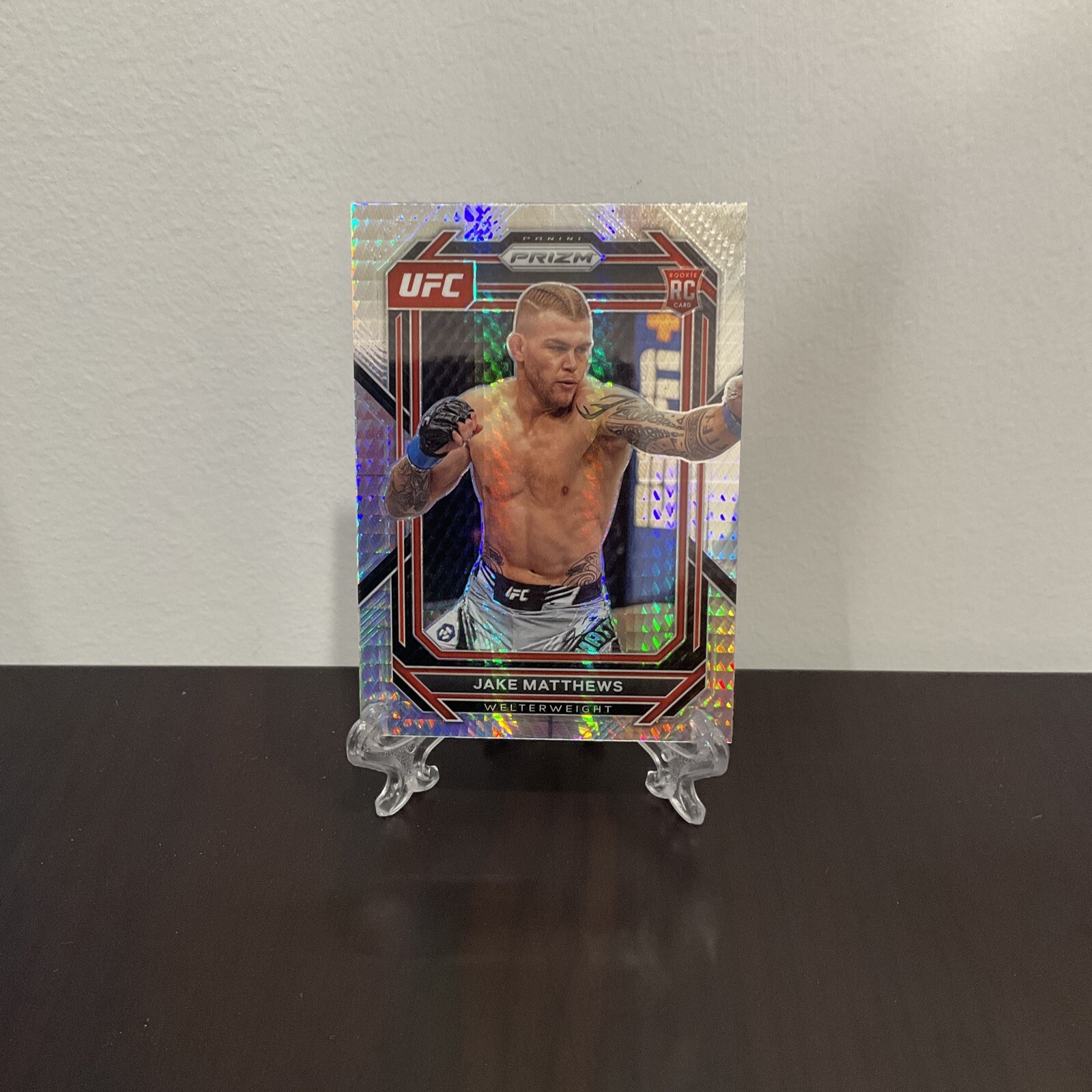 2023 Panini Prizm UFC MMA Jake Matthews RC Hyper Prizm #109 Welterweight