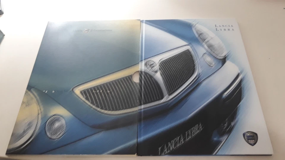 Libro pubblicazione manuale presentazione Lancia Lybra riservato concessionari - Immagine 3 di 4