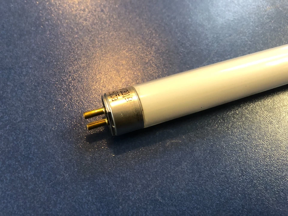 OSRAM Leuchtstofflampe BASIC 6W/640 Cool White 16 x 212mm Leuchtstoffröhre - Bild 4 von 4