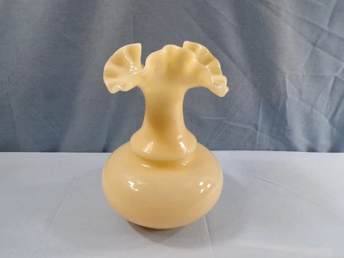 Fenton Almond Colored Glass Vase w/ Ruffled Top 6" Tall