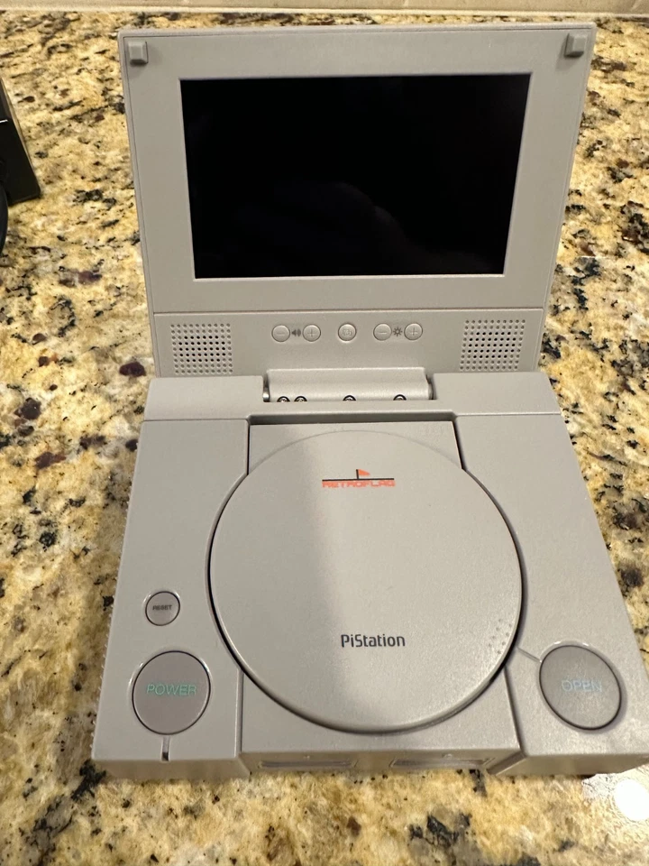 Pistación PS1 con pantalla, Pi 4 Foto 3 de 4