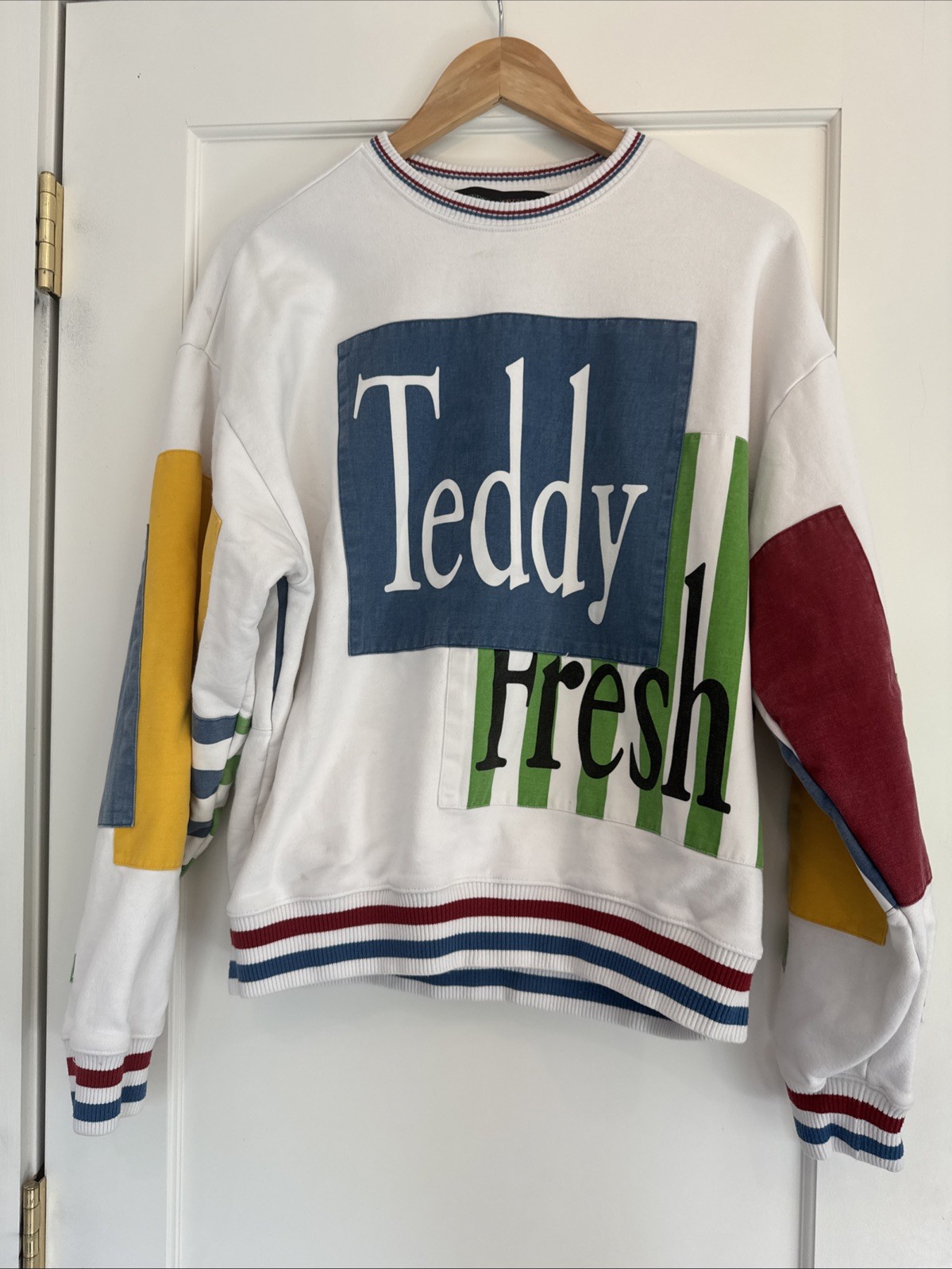 Teddy Fresh Unisex Size Small Crew Neck Sweatshirt Pastel Color Block