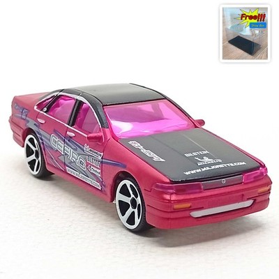 Majorette JDM Legends Tune Ups Nissan Cefiro A31 Pink 1:58 (3