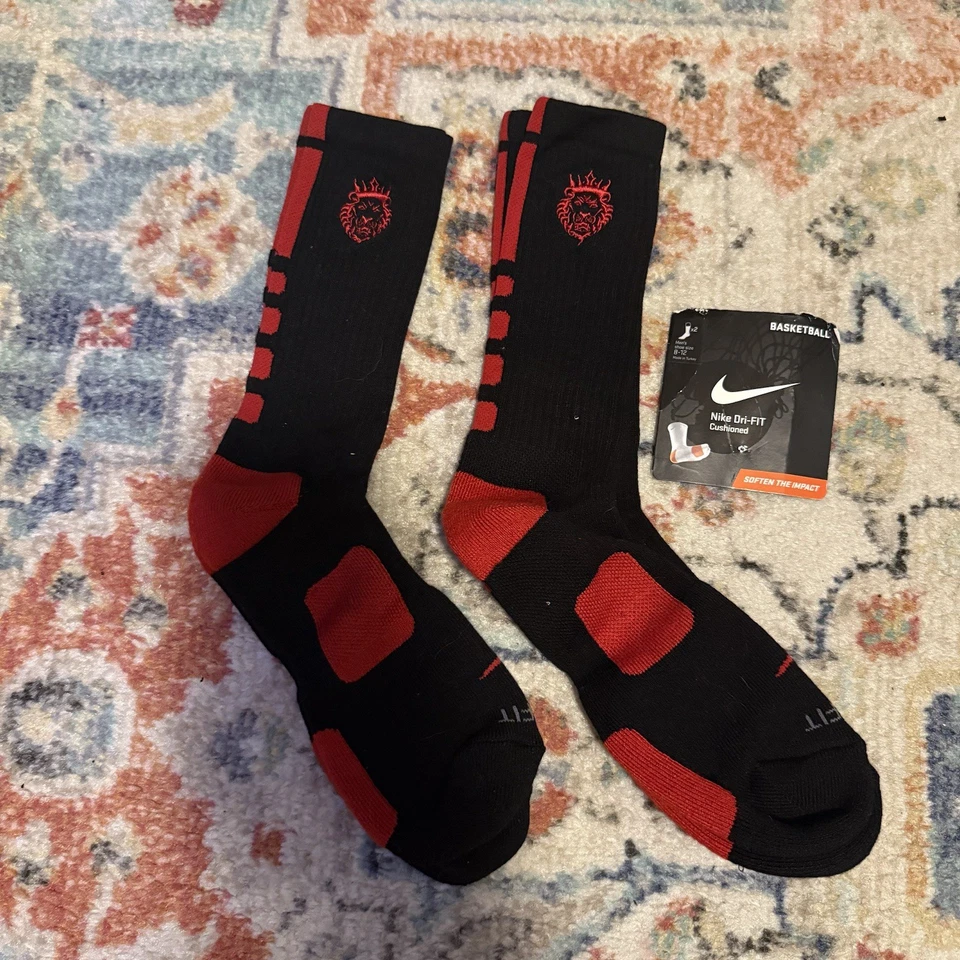 Nike Elite Sock LeBron James ‘Lions Head’ logo Original 2 pair set Sz L - Image 2 of 2