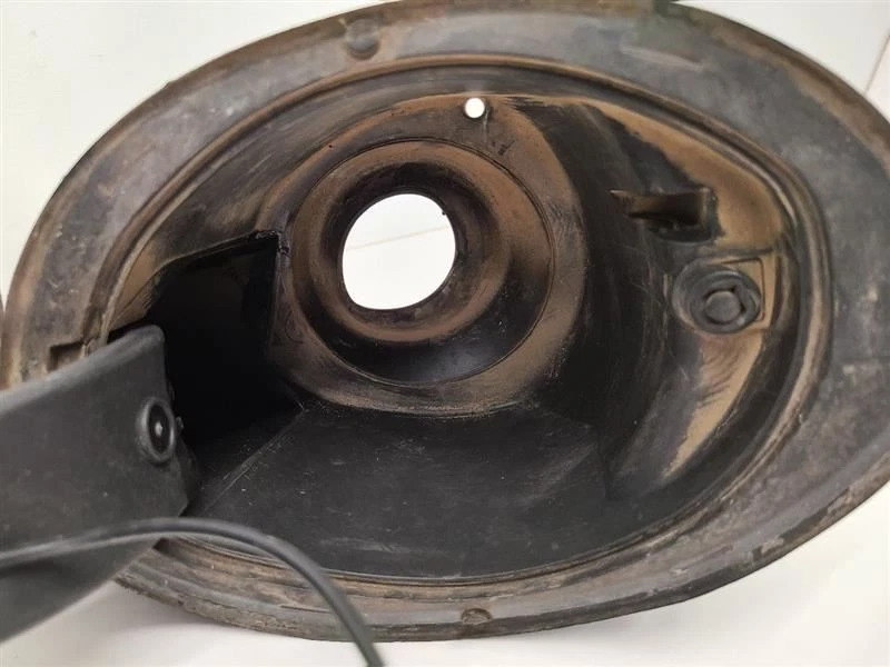 Chrysler 200 2015 puerta de llenado de combustible plateada 68137578ac Foto 4 de 4