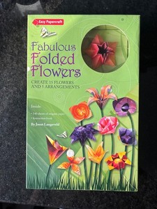 Fabulous Folded Flowers Origami Kit-Makes 15 Flowers & 5 Arrangements GOOD