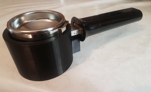 Tamping station for Gaggia Classic Pro 