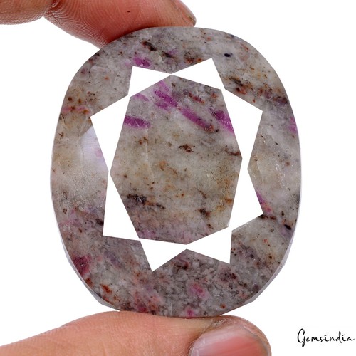 Rubí bicolor natural sin tratar de 340 quilates en matriz de cristal ovalada facetada enorme gema - Imagen 4 de 6