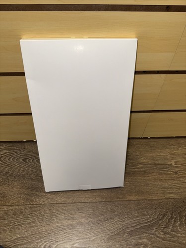 30 Piece White Chipboard Boxes Measuring 17-1/4" in length, 10" in width 3/4" - Picture 4 of 4