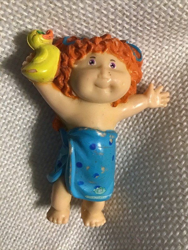 Cabbage Patch Kids  2 .5” PVC Doll / Figurine Girl Red Curly Hair & Duck 1984