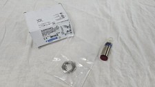 SCHNEIDER TELEMECANIQUE XUB9BPBWM12 Photoelectric Sensor