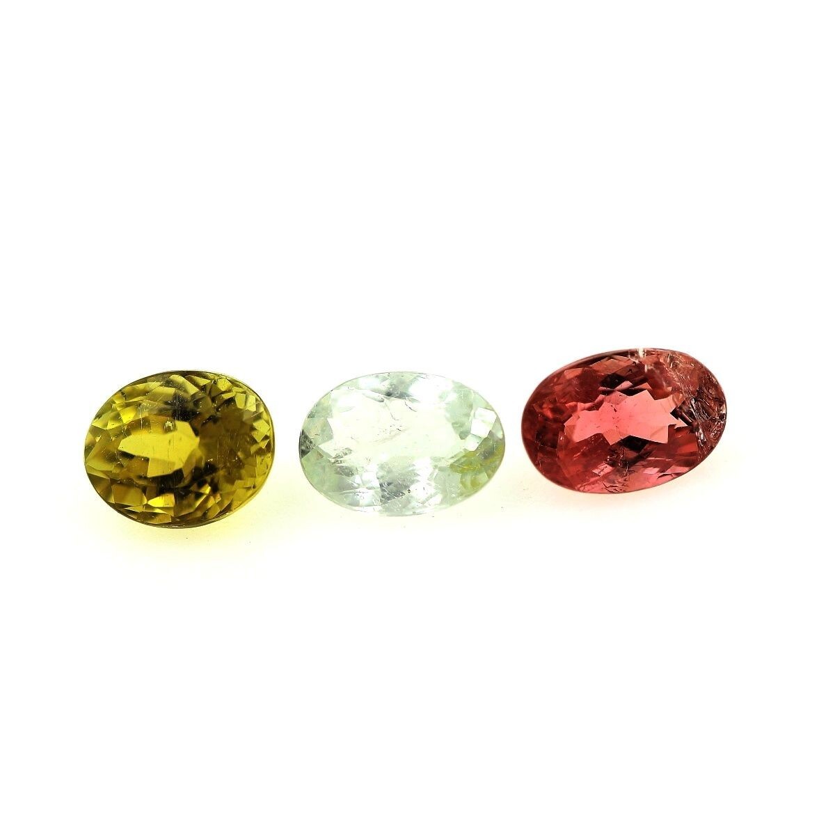Tourmaline 2.46 cts du Mozambique le cadeau précieux d'Afrique pour un bijou d'anniversaire unique