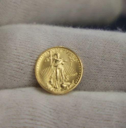 2007 US Gold Eagle $5 1/10th oz Nice Unc..