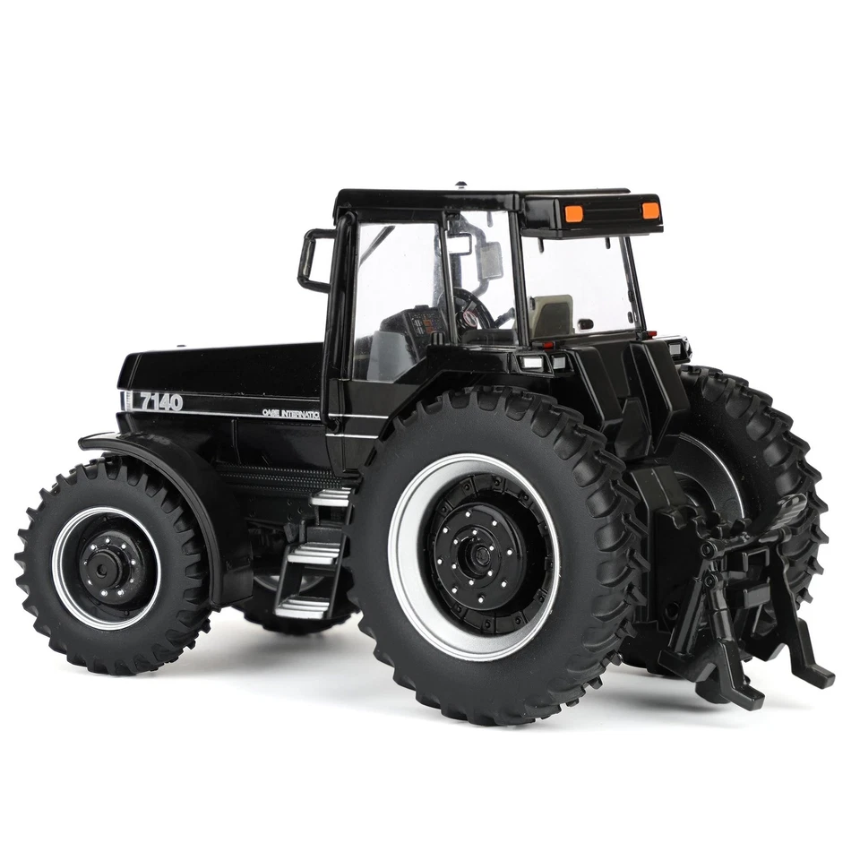 Tractor Case IH Magnum 7140 Black Chase 1/32, edición limitada Gran Bretaña 43416-negro Foto 4 de 4