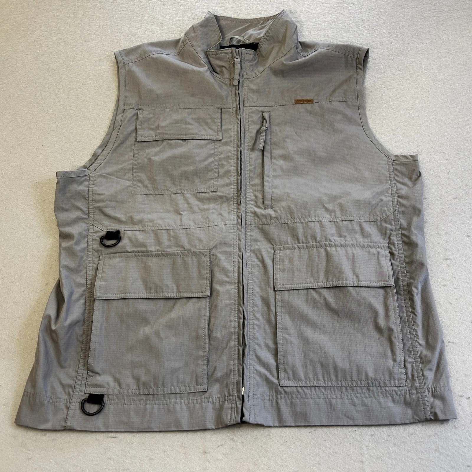 Outdoor Life Utility Vest Mens Large Gray Excellent Ripstop Fishing Hiking Cargo
Opens in a new wind