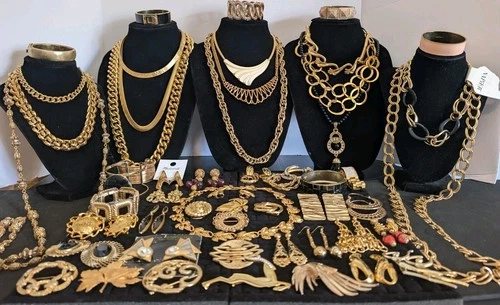 Vintage Gold Tone Jewelry Lot TRIFARI CORO NAPIER Kenneth J LANE MONET AVON