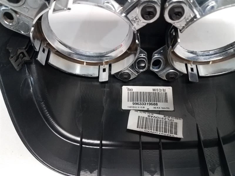 Jeep Patriot 2014 radio/bisel HVAC con rejillas de ventilación *negro/gris/cromo* Foto 2 de 4