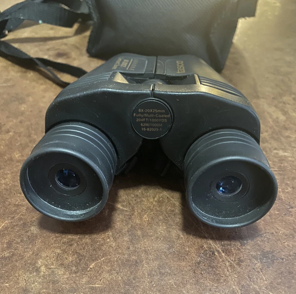 Tasco Sonoma 8x-20x25 Compact Zoom Good Shape Black With Carrier Case. - Image 3 of 4