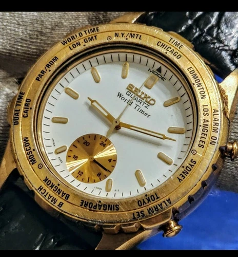 Seiko Vintage 8V22 World Timer Rare Collecible Mens Watch