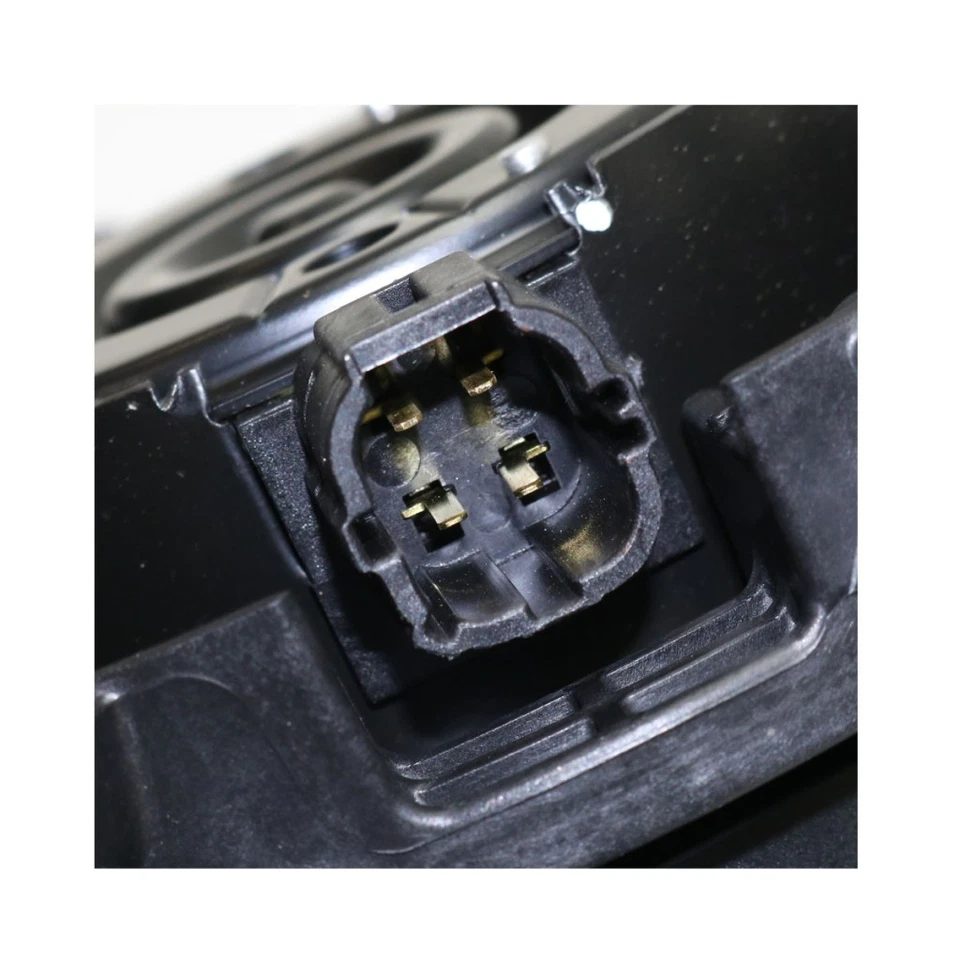 For Nissan NV1500/NV2500/NV3500 2012-2021 Radiator Air Conditioning Fan Assembly - Image 3 of 4