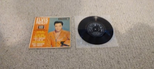 ELVIS PRESLEY - EP - LOVE IN LAS VEGAS - RCA VICTOR- UK - 45 -RCX 7141 - 1964