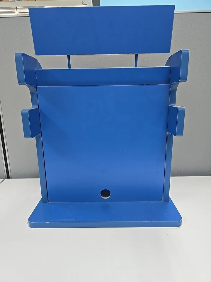 Facebook Ipad Stand - Image 3 of 4