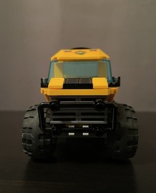 LEGO City: Jungle Halftrack Mission Truck (60159)