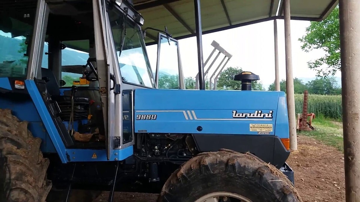 Adesivi X485 Per Trattore John Deere Cappuccio Laterale M142239