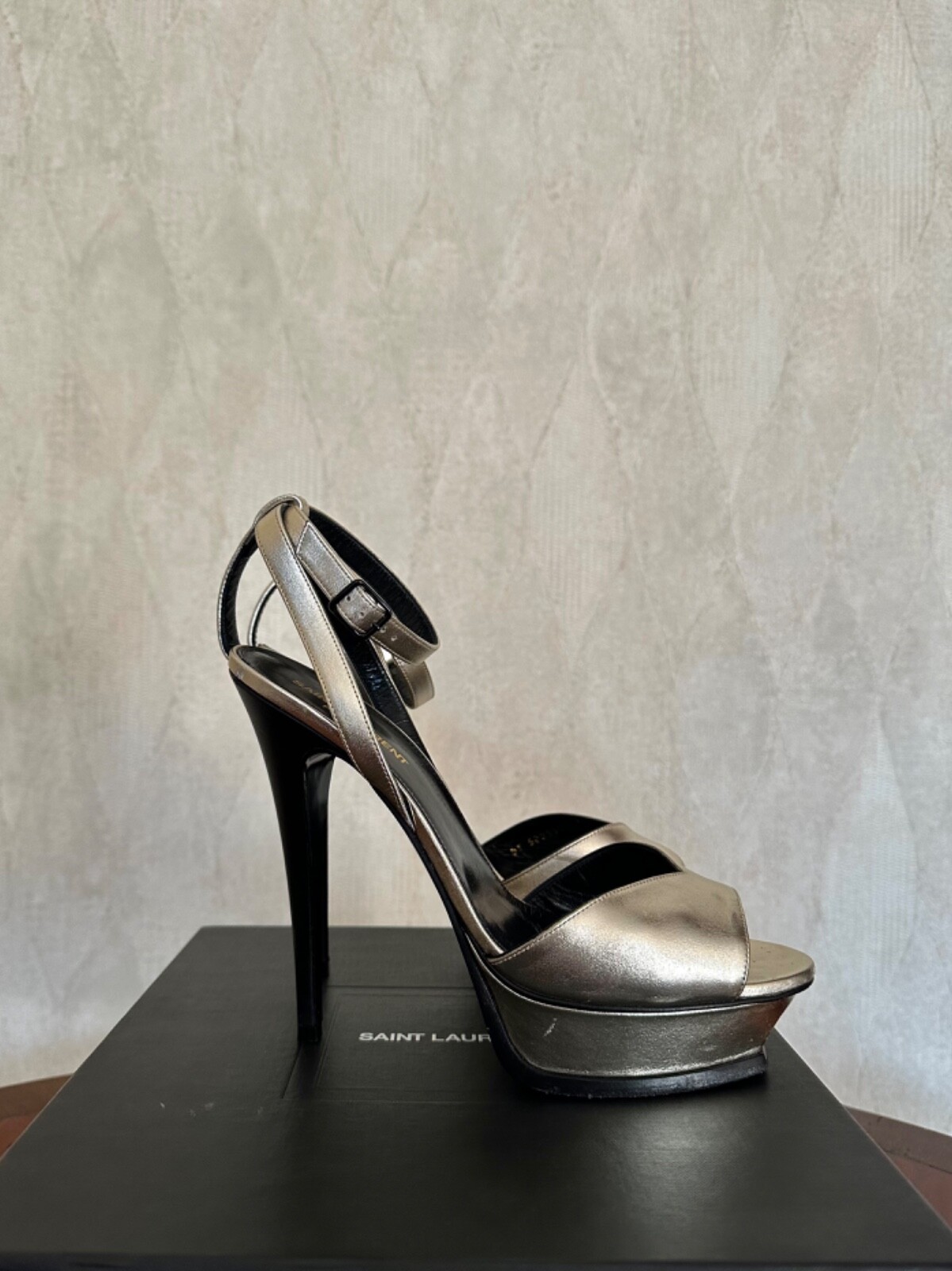 scarpe saint laurent tribute sandali taglia 40 platino pelle di vitello