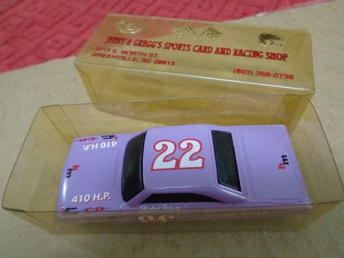 1992 RACING CHAMPIONS - FIREBALL ROBERTS #22 '410 H.P.' DIE CAST CAR 1:64 w/ BOX - Picture 5 of 5