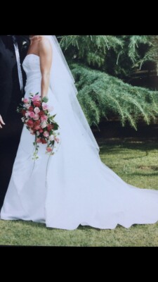 Paloma Blanca Designer Brautkleid und Vollschleier makellos