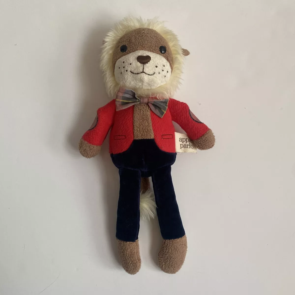 Apple park sales stuffed animals