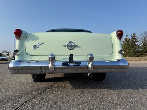 1954 Oldsmobile 88 - Picture 32 of 40