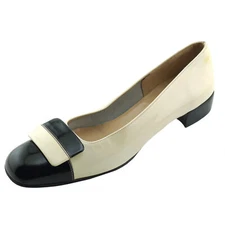 Tried on SALVATORE FERRAGAMO Patent Leather Slip-on Flats Low Pumps 8 4A ITALY