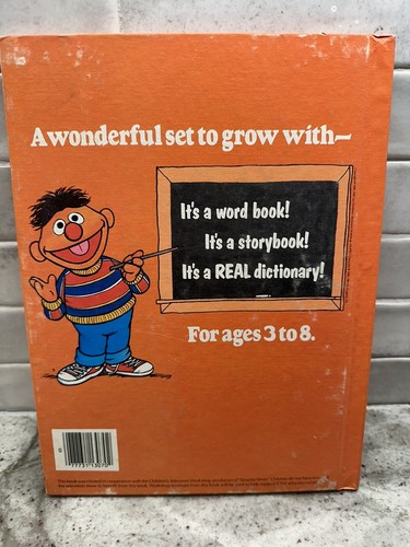Big Bird's Sesame Street Dictionary Volume 7 Letters R & S (1981) Childrens Book - Picture 3 of 7
