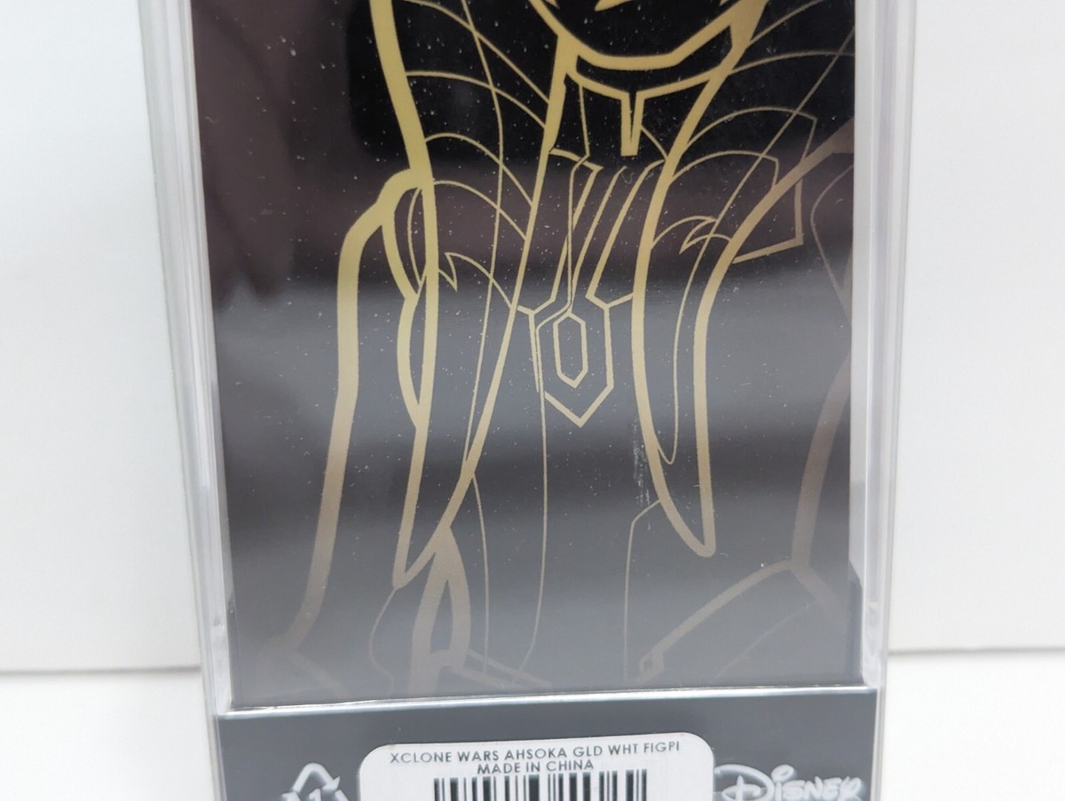 Ahsoka Tano Star Wars The Clone Wars Gold Box Lunch Figpin