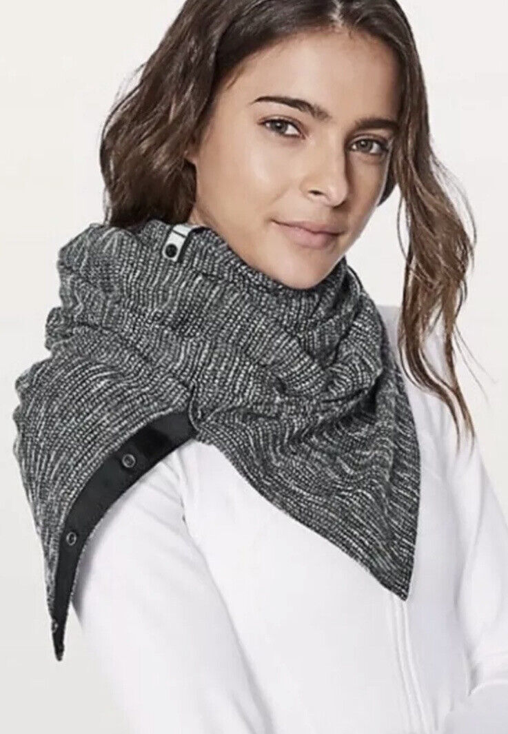 単品購入可 lululemon☆スカーフVinyasa Scarf Crinkle