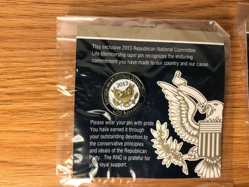 2 LIFE MEMBER, 1 PRES ADVISORY BOARD RNC REPUB NATL COMMITT LAPEL PINS - Picture 2 of 5