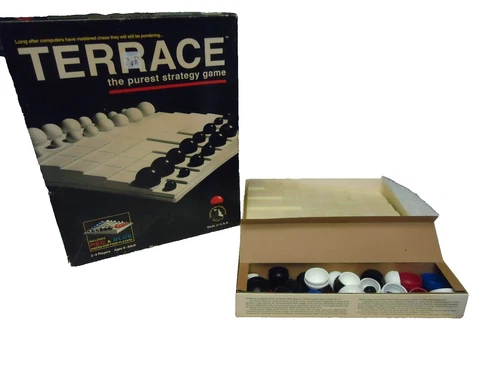 1991 TERRACE STRATEGY GAME SEEN ON STAR TREK ( complete) ^