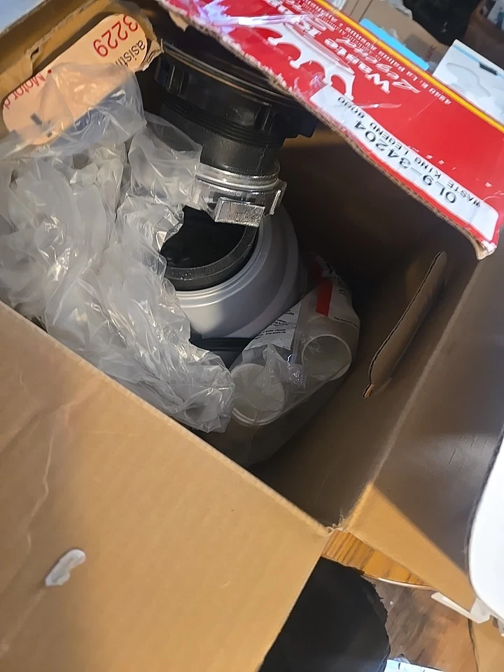 Waste King Legend Series 1 HP Continuous Feed Garbage Disposer - Image 4 of 4