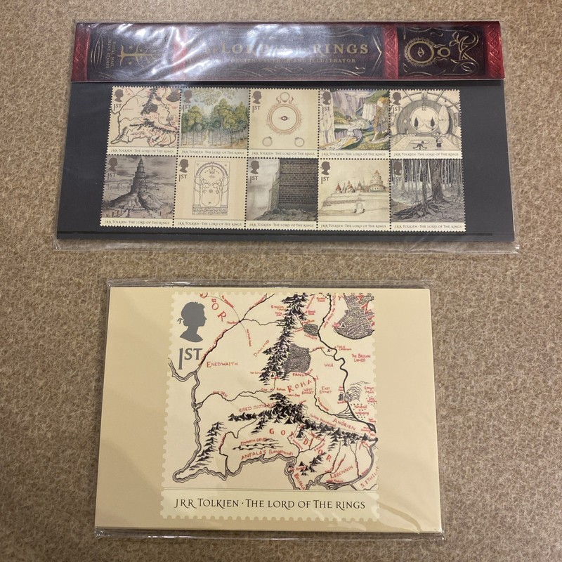 Royal Mail Stamps presentation pack- The Lord of the Rings with postcards NIP